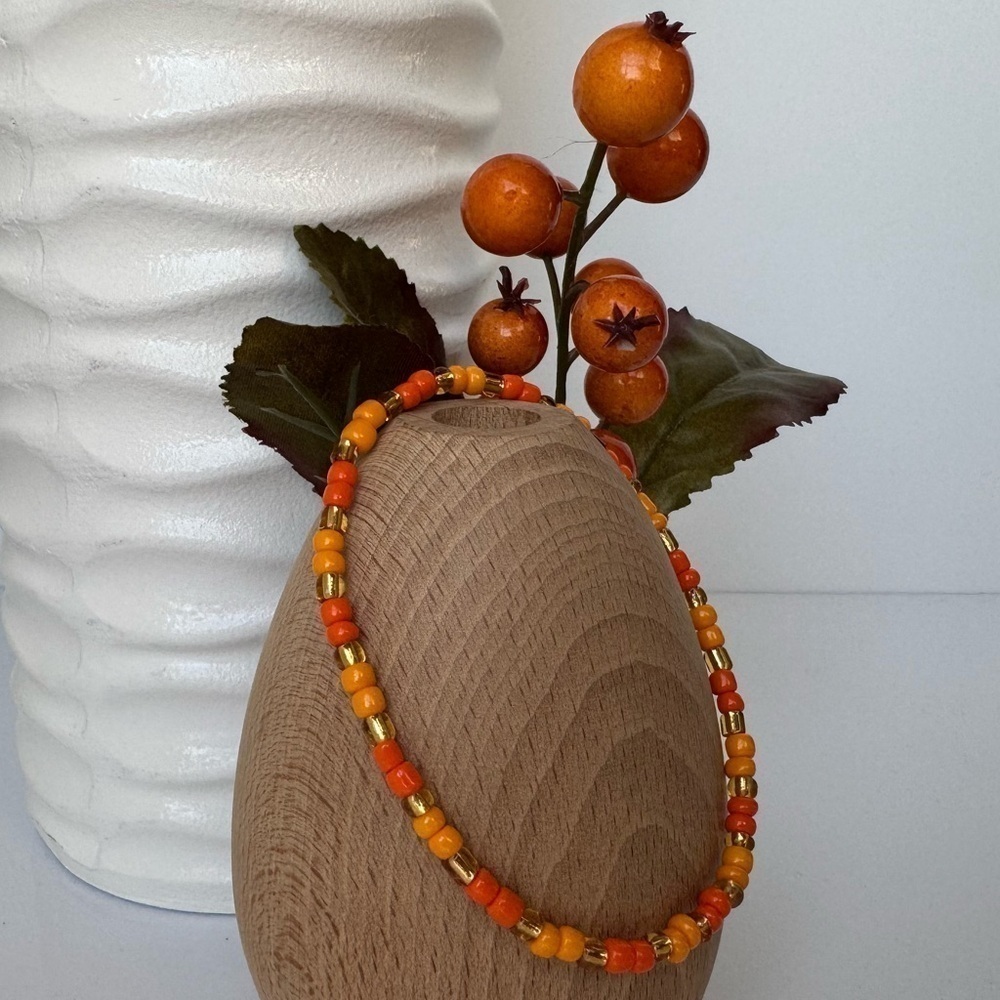 Stretch Beaded Anklet Orange Yellow and Gold - Picture 7 of 12